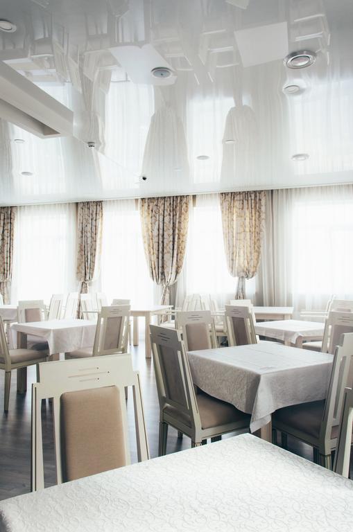 קייב Sovskiye Prudy Hotel מראה חיצוני תמונה