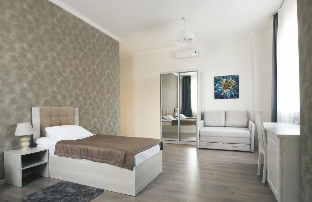 קייב Sovskiye Prudy Hotel מראה חיצוני תמונה