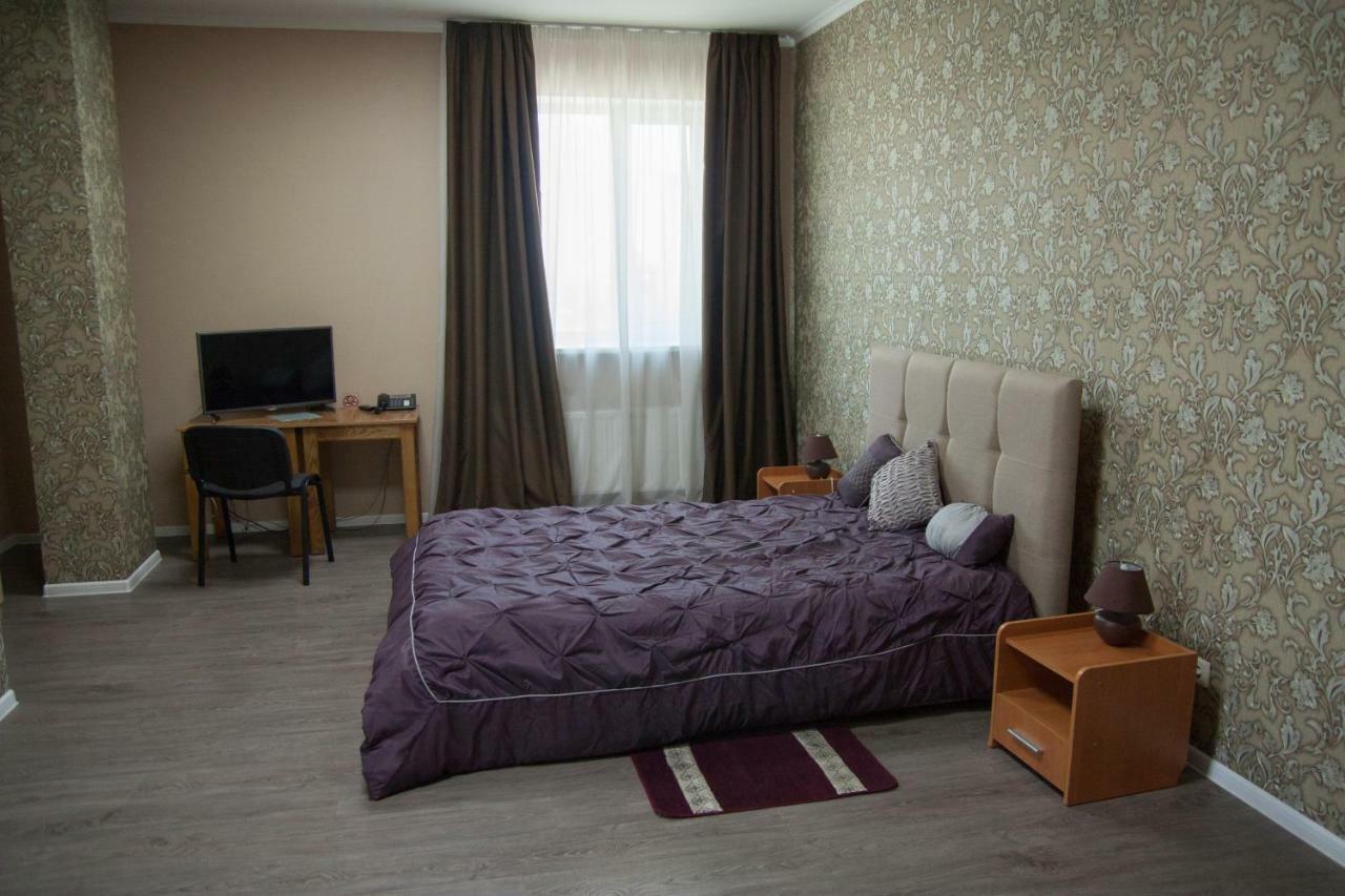 קייב Sovskiye Prudy Hotel מראה חיצוני תמונה
