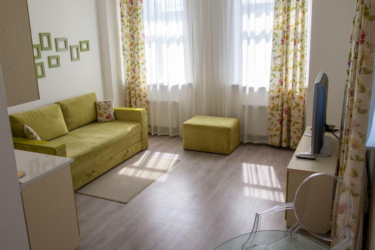 קייב Sovskiye Prudy Hotel מראה חיצוני תמונה