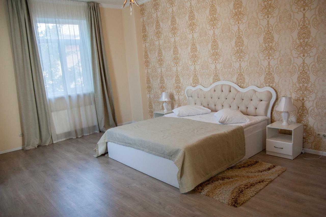 קייב Sovskiye Prudy Hotel מראה חיצוני תמונה